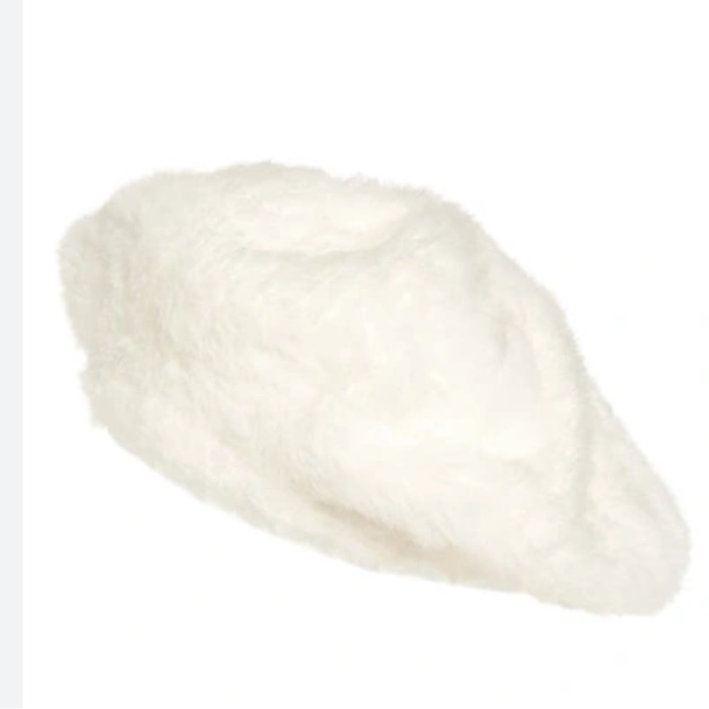 Kyi Kyi Fuzzy Faux Fur Beret in Ivory.